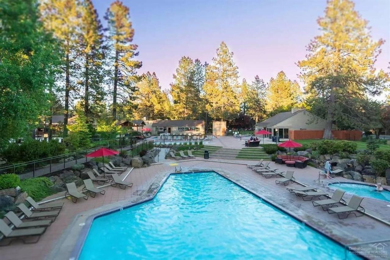 Seventh Mountain Resort Bend Exterior foto