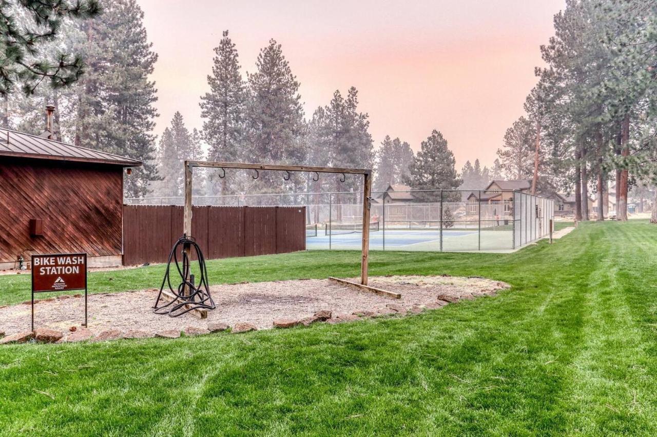 Seventh Mountain Resort Deschutes River Woods Exterior foto