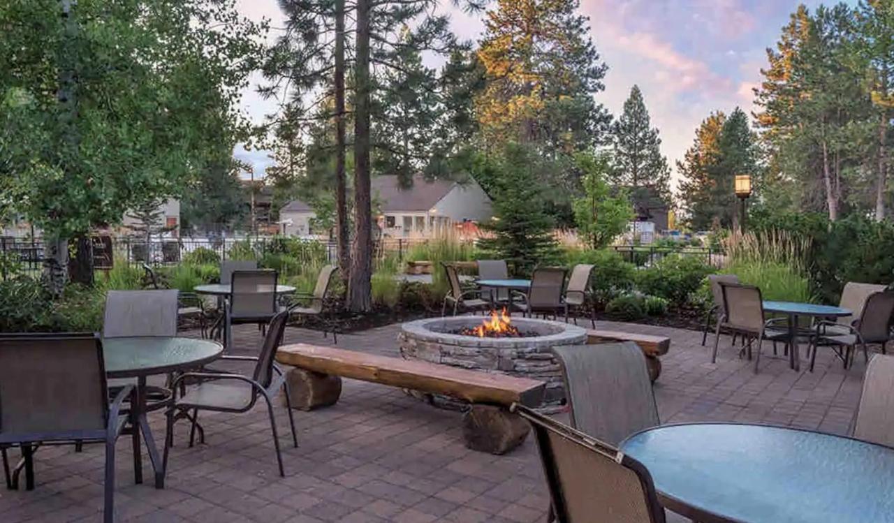 Seventh Mountain Resort Bend Exterior foto